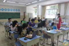  迎接新學(xué)期，MYP教師集體充電 